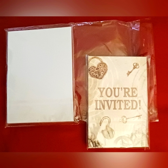 Escape room party invites new in plastic - Picture 3 of 3